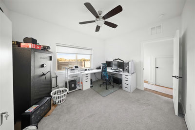 5315 La Crosse Ave #16 — photo 4