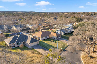 213 Corder Ln — photo 2