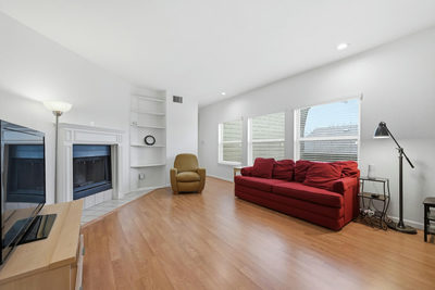 4409 Duval St #305 — photo 2