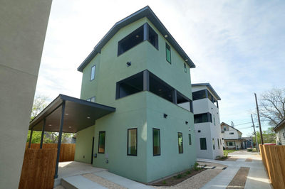 2818 E 22nd St #2 — photo 3