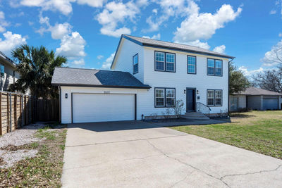 8601 Putnam Dr — photo 4