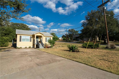 301 N Lewis St — photo 4