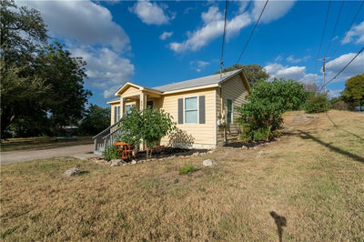 301 N Lewis St — photo 2