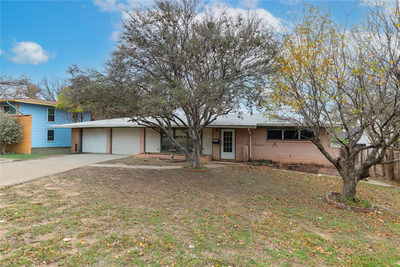1710 Woodland Ave — photo 2