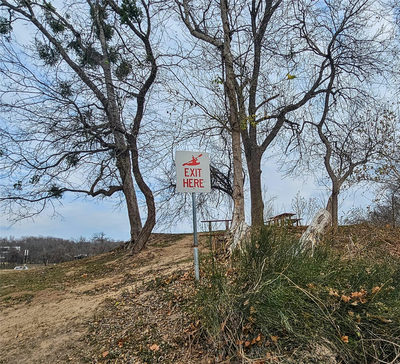 420 Riverside Dr — photo 4