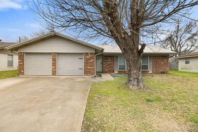 2204 Smith Ave — photo 2