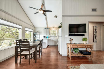 2591 Lakeshore Dr — photo 3