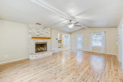 2114 Bel Air Dr — photo 3