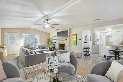 2114 Bel Air Dr — photo 4