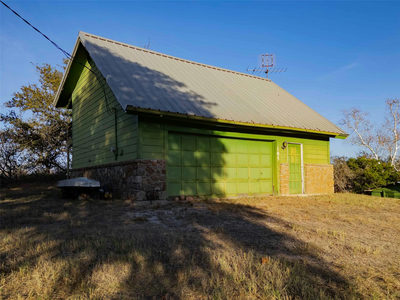 185 Roadrunner Ln — photo 2