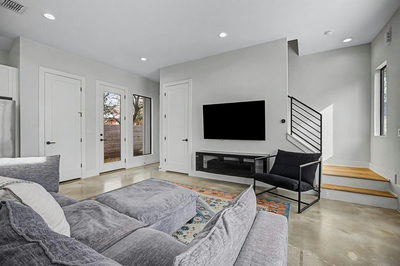7102 Providence Ave #2 — photo 4