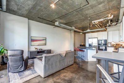 311 W 5th St #704 — photo 3