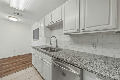 2124 Burton Dr #125 — photo 5