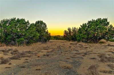 485 Vail River Rd — photo 3