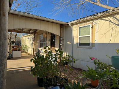 140 Alum Park Place Dr — photo 2