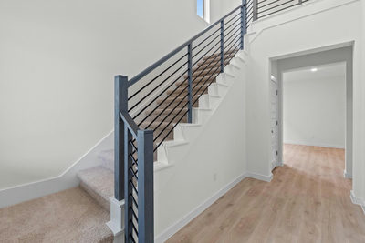 1102 Universal Dr — photo 4