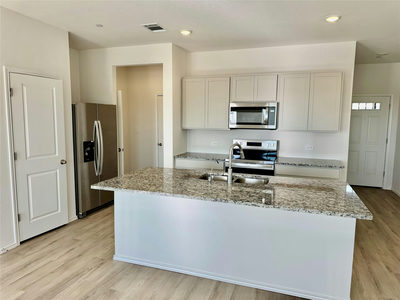 12813 Summer Village Dr — photo 2