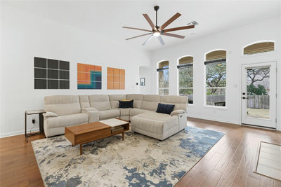 6832 Tanaqua Ln — photo 2