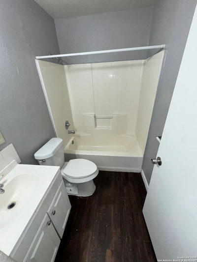 830 W Hutchins Pl #11 — photo 5