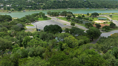 10612 Lakeside Dr — photo 2