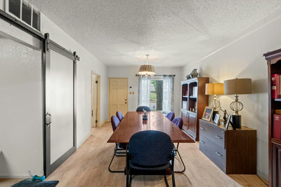 2117 E Cesar Chavez St — photo 4