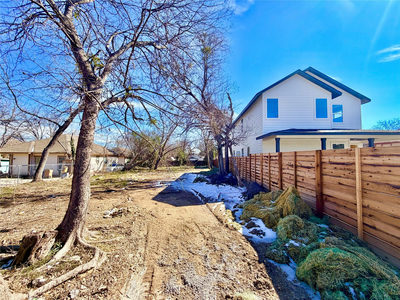 7407 Carver Ave — photo 2