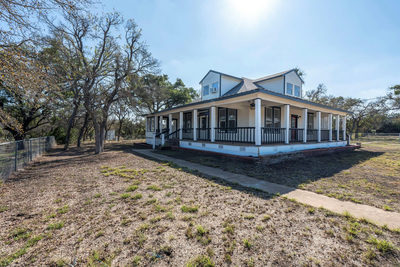 1501 Beaver Ln — photo 2