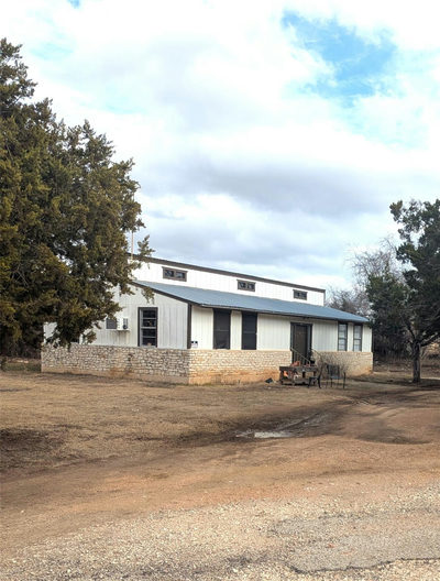 111 Rose Dr — photo 2