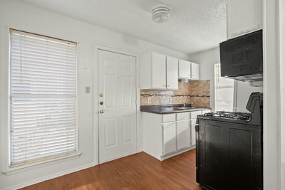 5300 Guadalupe St #108 — photo 4