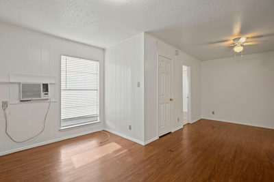 5300 Guadalupe St #108 — photo 5
