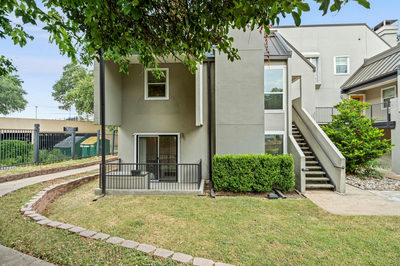 935 La Posada Dr #148 — photo 4