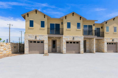 104 Tesla Cir — photo 2