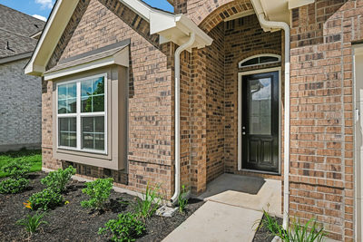 270 Smithsonian Ln — photo 2