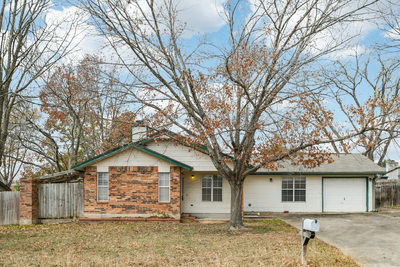 102 Stubblefield Dr — photo 4