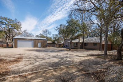 301 Green Acres Dr — photo 3