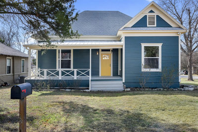 1019 W 4th St — photo 2