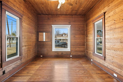 1019 W 4th St — photo 5