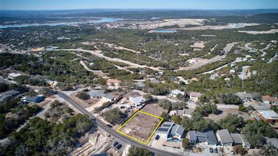 8406 BAR K RANCH Rd — photo 2