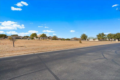26601 Hunters Grove Ct — photo 4