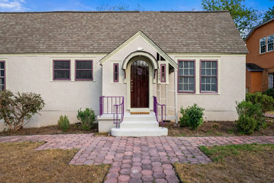 2009 Travis Heights Blvd — photo 2