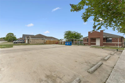 1020 S Guadalupe St — photo 3