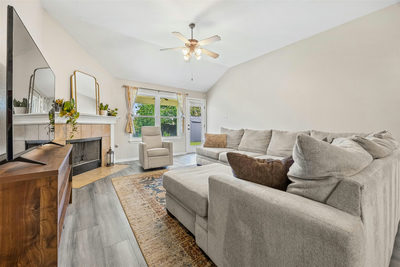 11204 Silo Valley Dr — photo 3