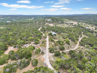 910 Plant Lady Ln — photo 4