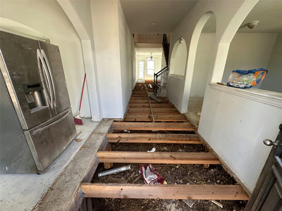 170 Scarlet Harts Ln — photo 2