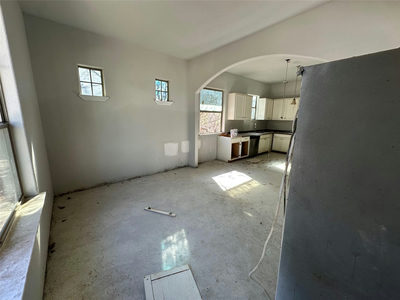 170 Scarlet Harts Ln — photo 3