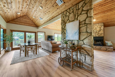 509 Coventry Rd — photo 3
