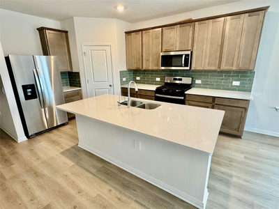 5004 Stockton Ln — photo 2