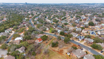 5609 Kayview Dr — photo 4