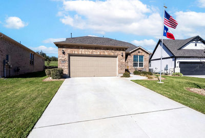 642 Martingale St — photo 3