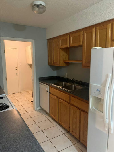 413-415 Live Oak St #A & B — photo 5